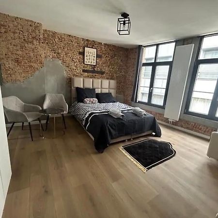 Cosy Room In Antwerp City Eksteriør billede